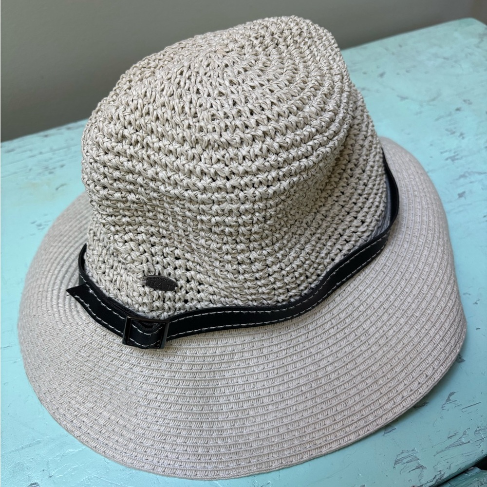 Canadian Hat Company Summer Hat
